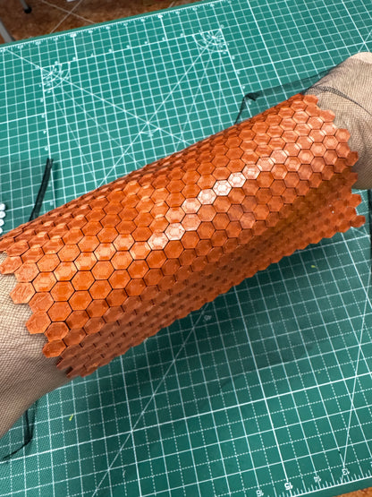 Cota de malla hexagonos futuristas