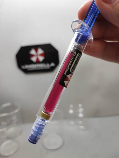 RESIDENT EVIL PROP, Props Syringe