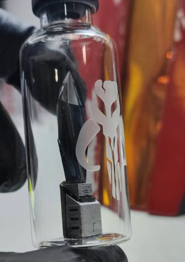 LIGHTSABER CRYSTAL, BLACK Kyber Crystal, Mandalorian