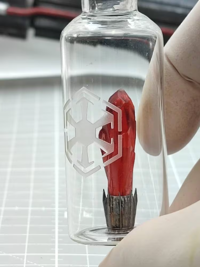 Crystal Kyber rojo de Sable de luz. Orden Sith