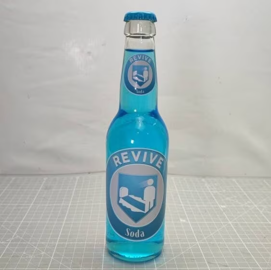 Revive soda, botella -no bebible- 33cl