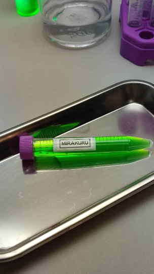 Mirakuru serum.DC Arrow réplica.