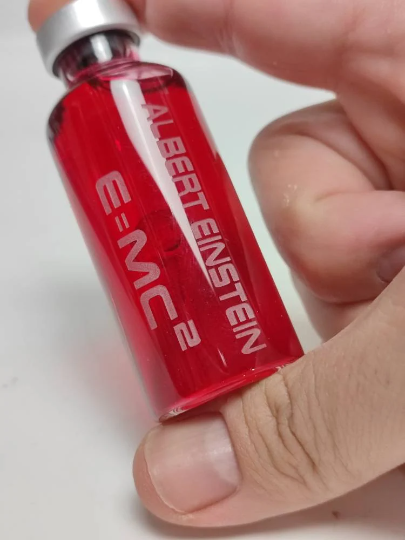 Cerebro de Albert Einstein Prop ( Soporte de luz no incluido)